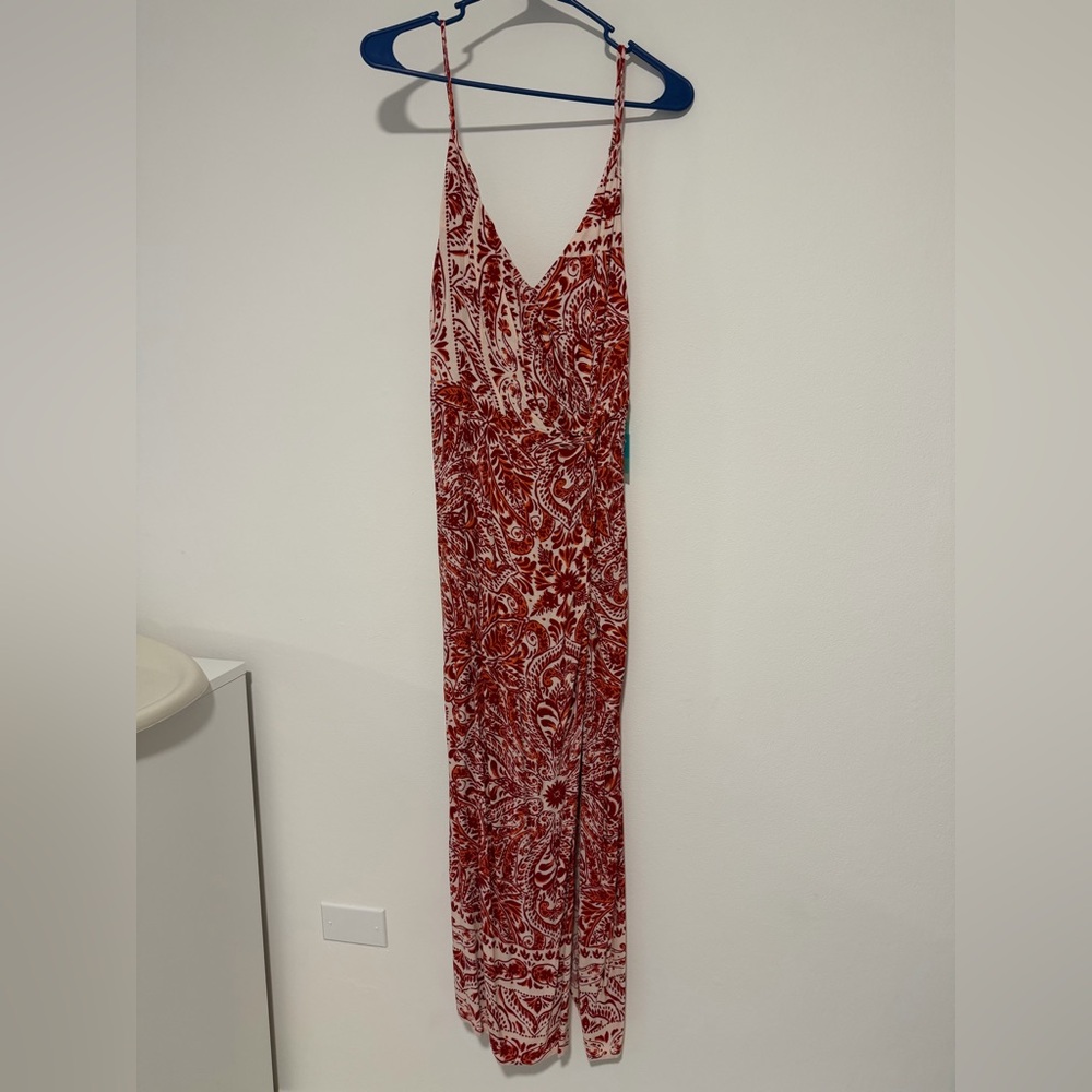 Forever 21 Red and White Paisley Midi Dress